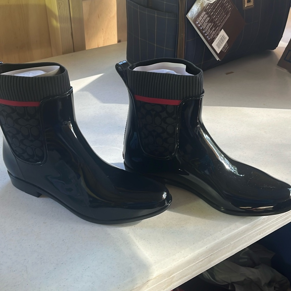 Coach rain boots new